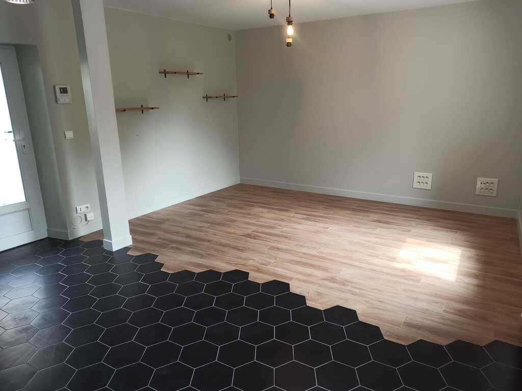 pose de parquet dans le Var